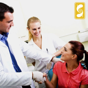 Mẹ ung thư truyền hóa chất, con 8 tháng tuổi khóc ngặt vì khát sữa